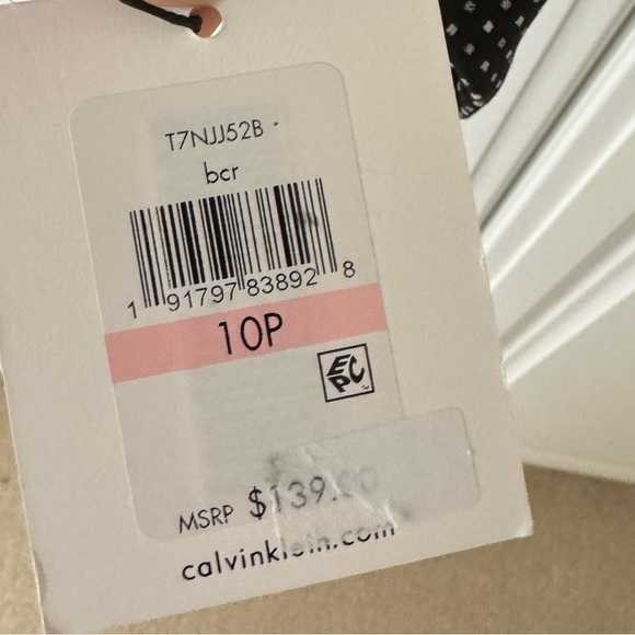 NWT Calvin Klein Blazer - 10P - Picture 3 of 5